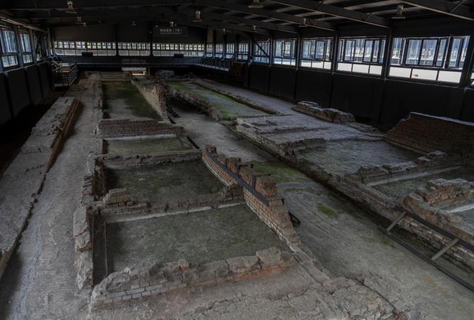 这不只是故事,更是历史